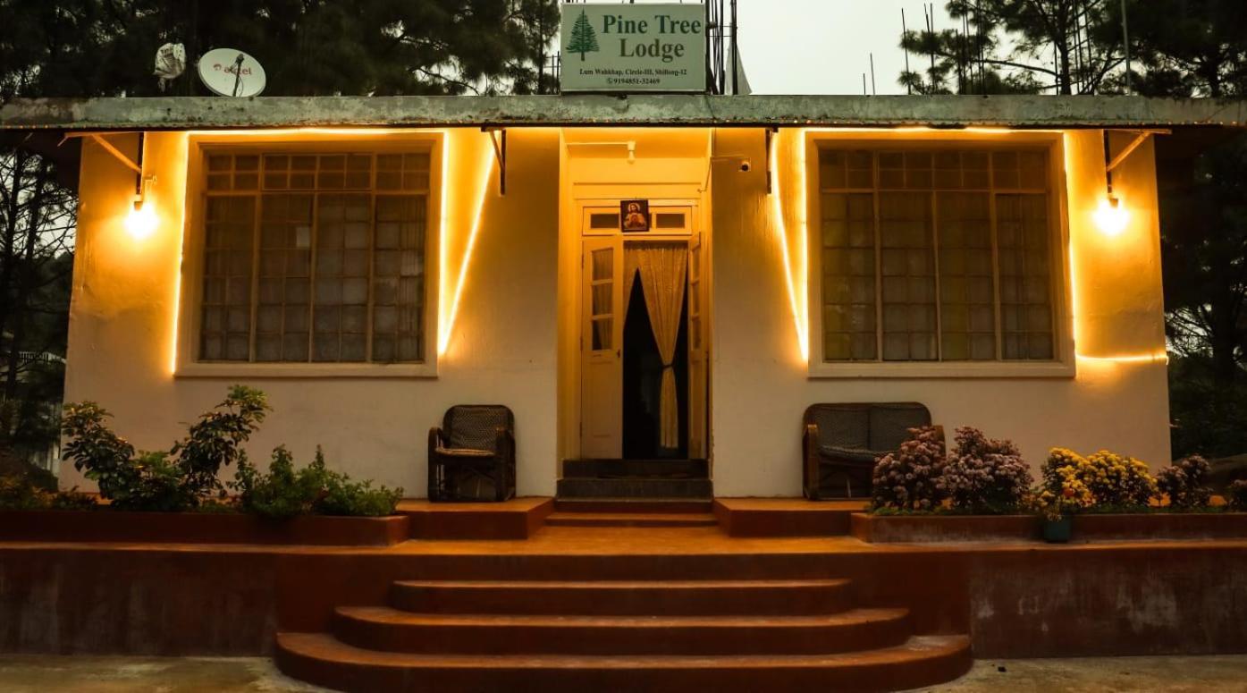 Pine Tree Lodge Shillong Eksteriør billede